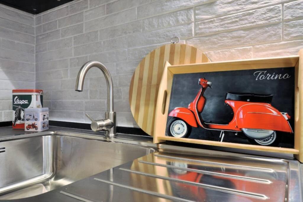 Special 10 - Comfort And Style In The Heart Of Historic Turin Center Turim Exterior foto